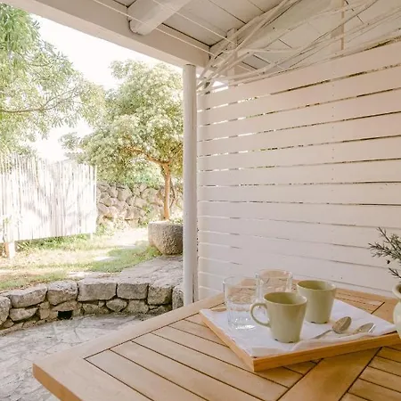 Romantic Stone House Double 게스트하우스